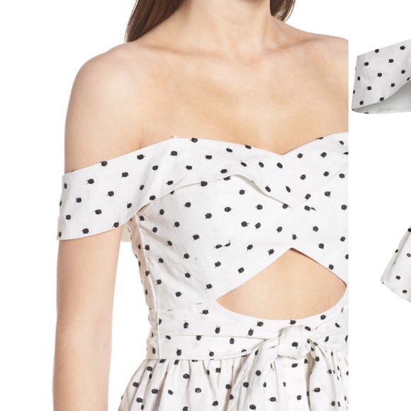 Wayf Way Capri Cut Out Top Size Small - Picture 4 of 11